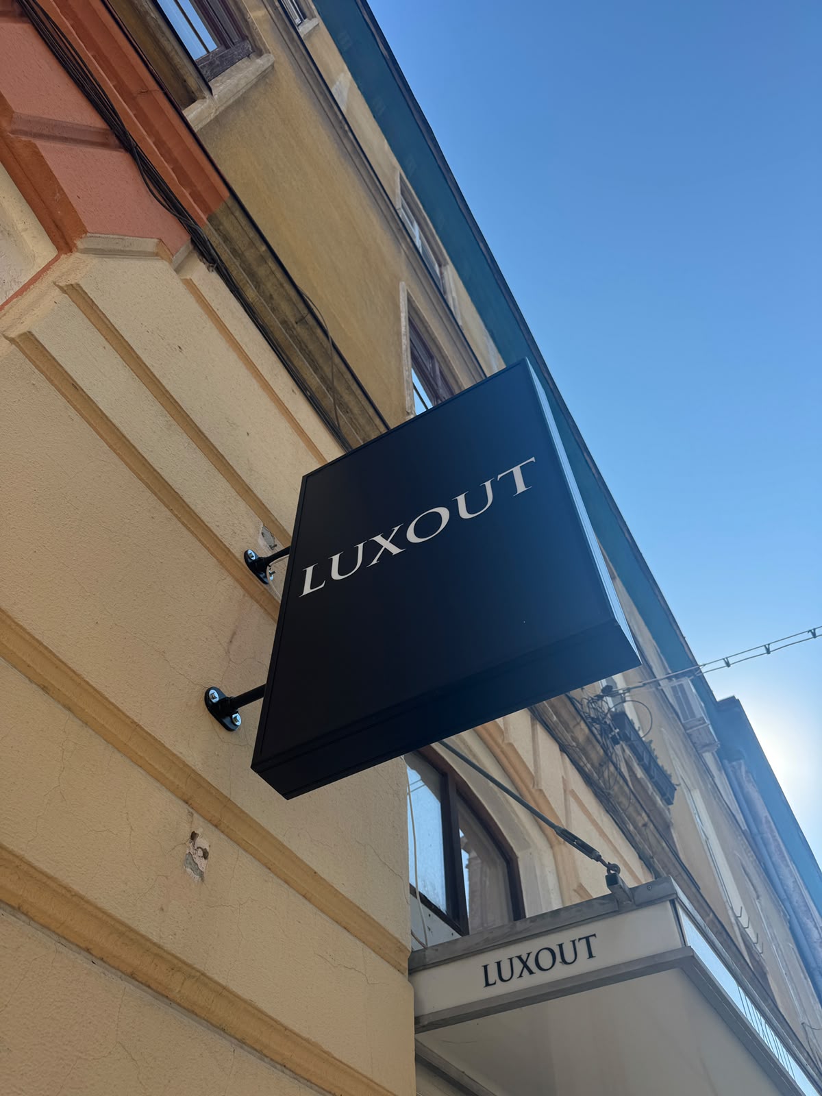 Piese Vestimentare Luxout