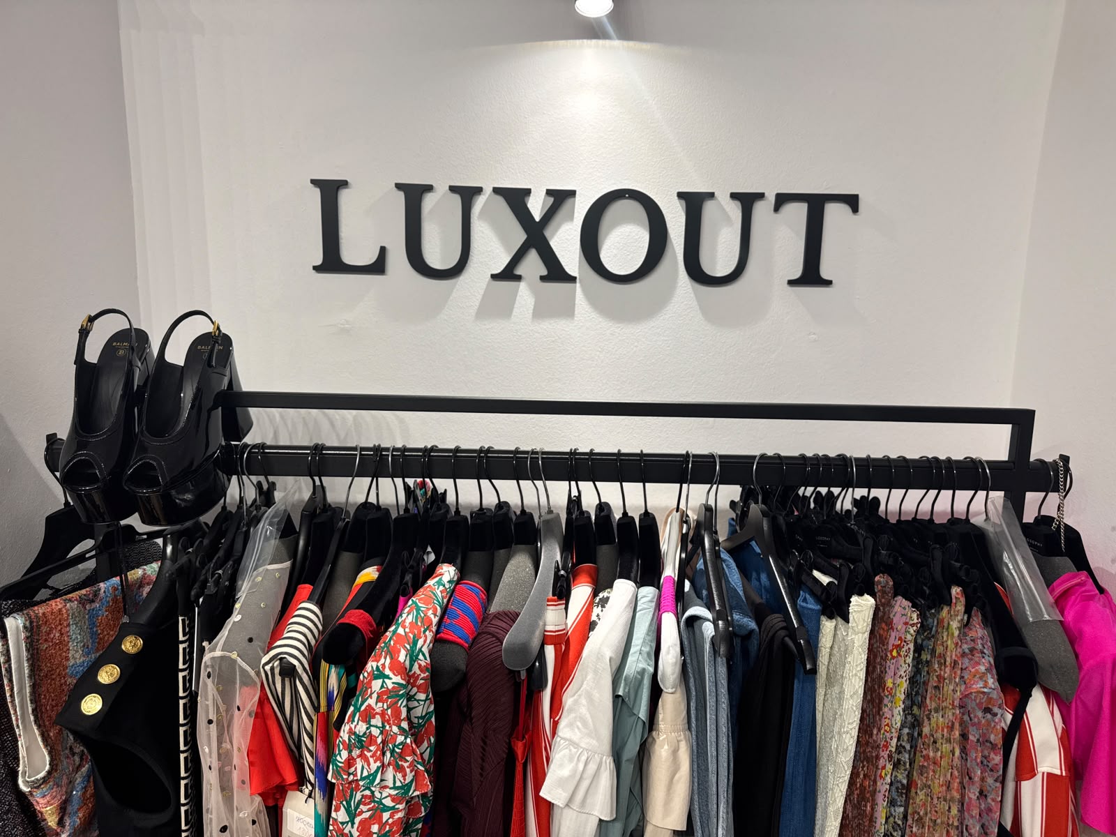 Luxout Timisoara Hero